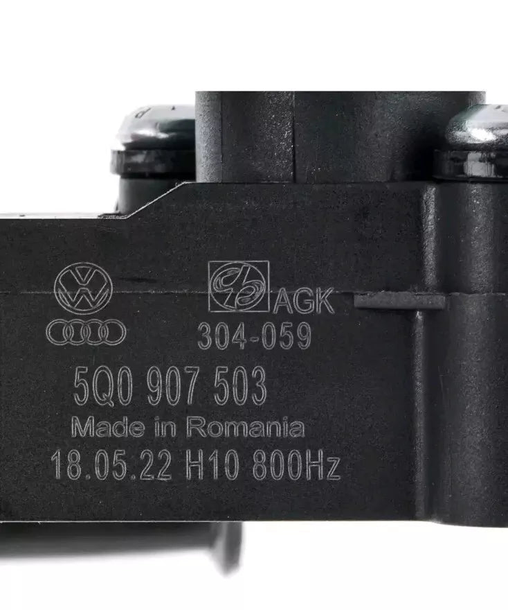 NEW GENUINE 2014-2021 VW GOLF - DRIVER SIDE FRONT SUSPENSION HEIGHT LEVEL SENSOR 5Q0412522C