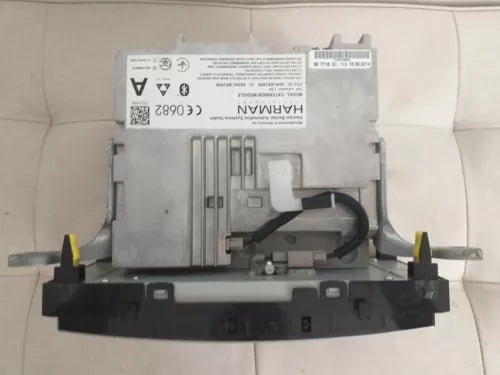 GENUINE 2009-2014 TOYOTA AVENSIS T27 - CD STEREO RADIO SAT NAV HEAD UNIT 86140-05180