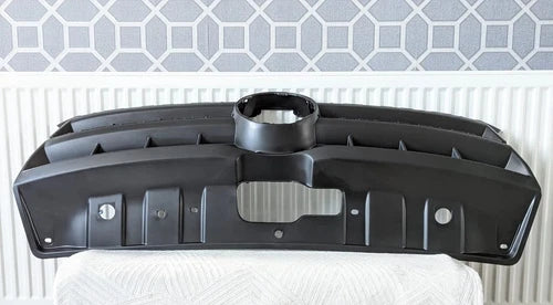 NEW GENUINE 2013-2021 VW VOLKSWAGEN AMAROK - FRONT CENTRE RADIATOR GRILL UNIT 2HH8536539B9