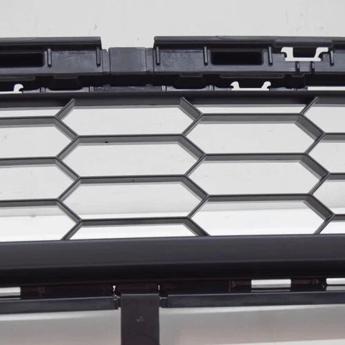 NEW GENUINE 2017-2025 SKODA KAROQ - FRONT BUMPER LOWER CENTRE GRILL UNIT 57A853677A9B9