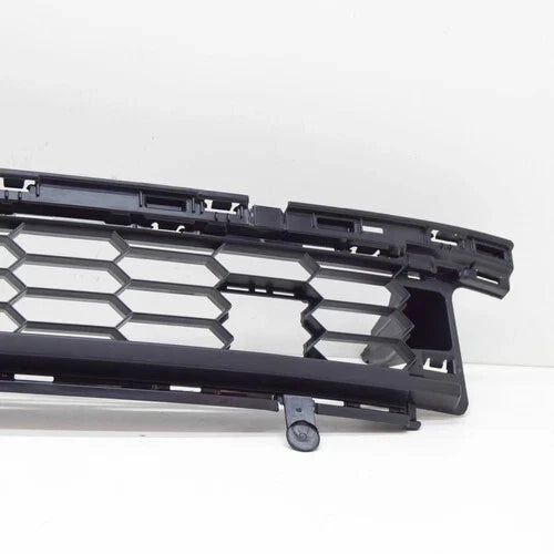 NEW GENUINE 2017-2025 SKODA KAROQ - FRONT BUMPER LOWER CENTRE GRILL UNIT 57A853677A9B9