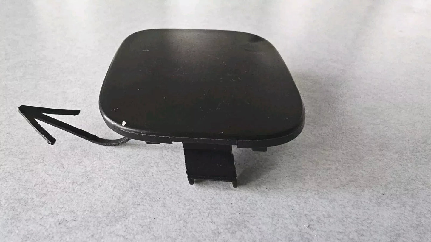 NEW GENUINE 2013-2017 NISSAN NOTE E12E - FRONT BUMPER TOW EYE COVER UNIT 622A03VU0H