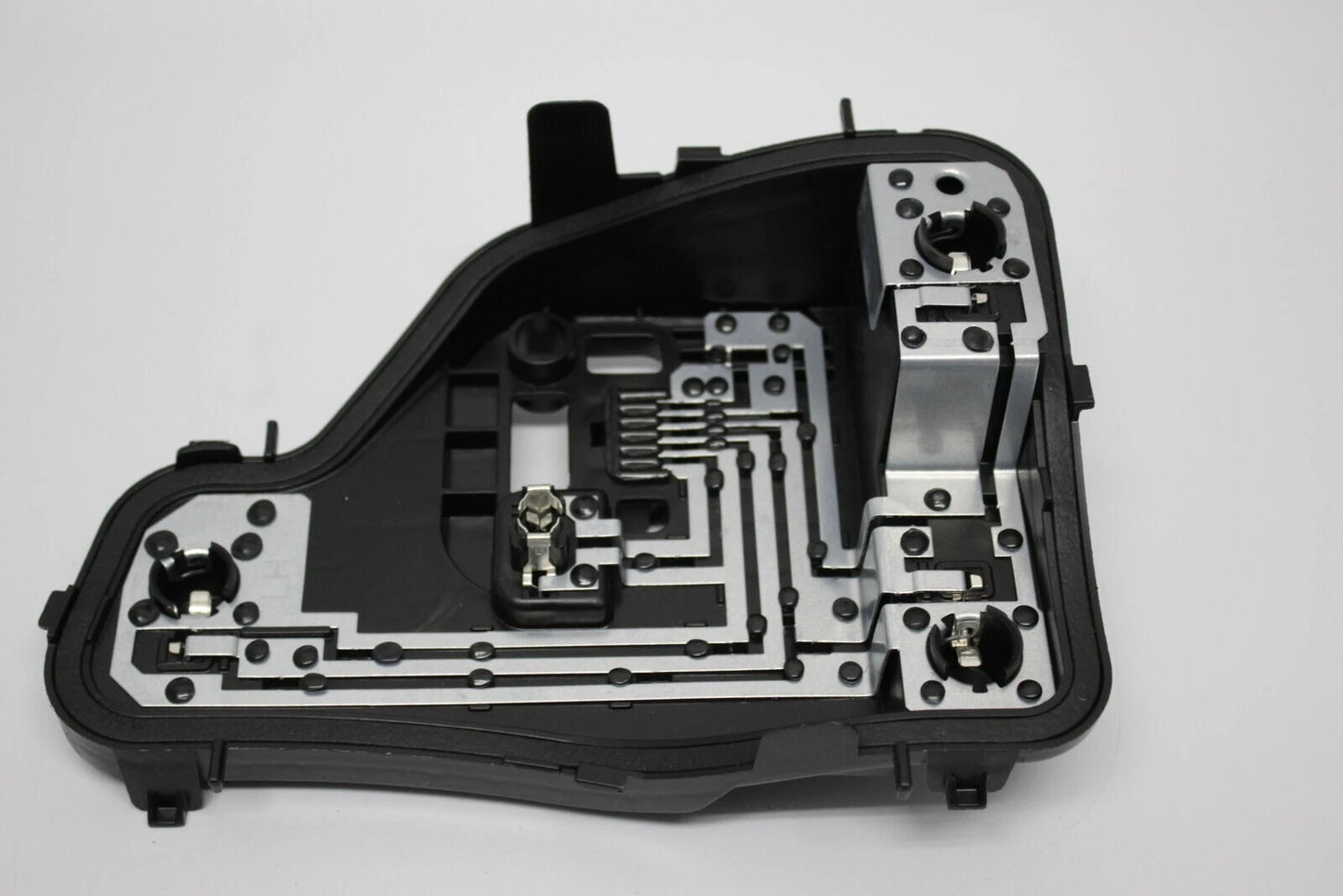 NEW 2015-2018 VW POLO MK5 - LEFT PASSENGER SIDE REAR LIGHT BULB HOLDER UNIT 6C0945257A