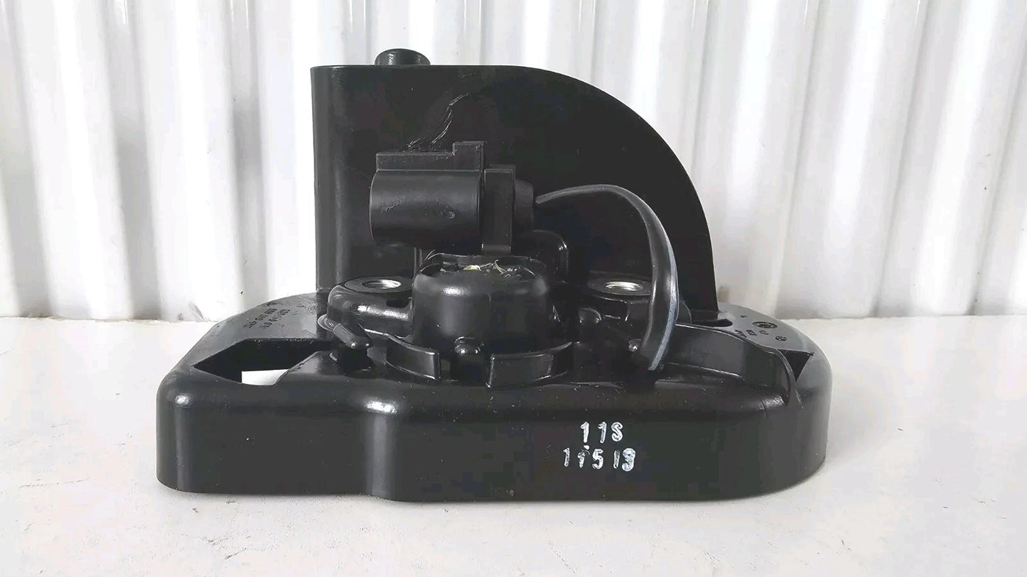 NEW 2003-2019  VW TRANSPORTER T5 - LEFT SIDE REAR SLIDING DOOR ROTARY LOCK CATCH UNIT