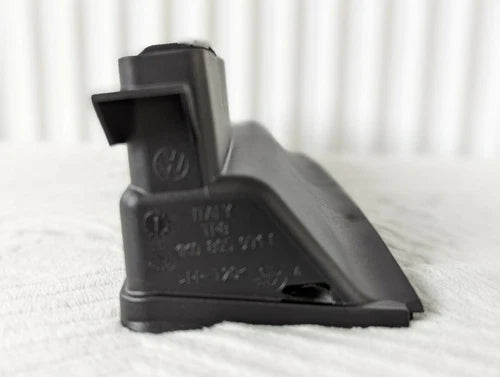 NEW 2009-2018 VW SCIROCCO - FRONT AIR DUCT GUIDE UNIT