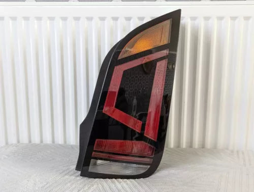 GENUINE 2016-2019 VW VOLKSWAGEN UP FACELIFT-DRIVER SIDE & PASSENGER SIDE REAR LIGHT SET